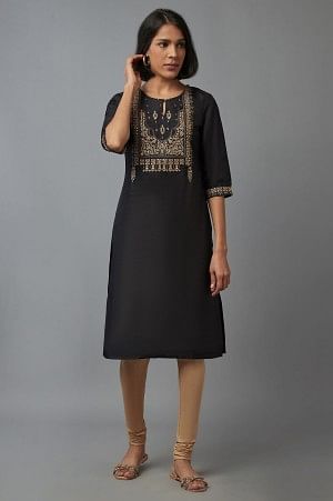 Black Solid Festive kurta with Metallic Embroidery